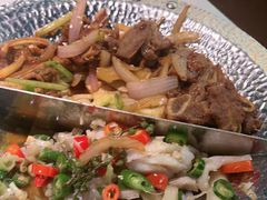 -小鱼小牛·鱼牛干锅·脆鱼火锅(世欧广场店)