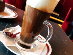 -Cafe Sacher(WIEN)