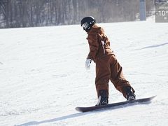 -中旅松花湖滑雪场