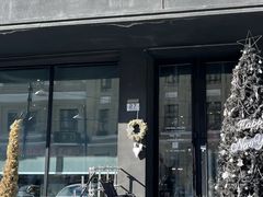 -W COLLECTIVE  DESSERT SHOP