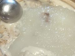 -四点金粥底火锅(沂州里店)