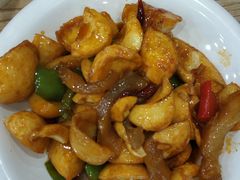 -江城燕子大排档(江汉路步行街店)