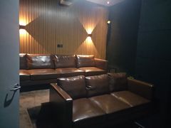 -极光点播影院(天一广场国购店)