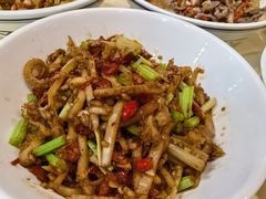 酸萝卜牛肚丝-笨罗卜浏阳菜馆(龙华鹏润达店)