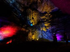 -天眼洞·花岭风景区