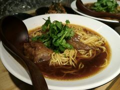 招牌红烧半筋半肉面-厝内小眷村(天河南一路店)