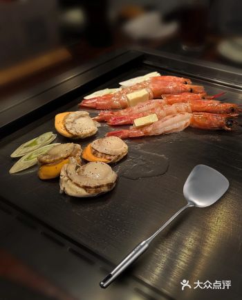 #天天领红包一场热辣的铁板烧之约   踏入这家铁板烧