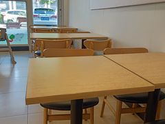 大堂-老乡鸡(临泉人民医院南区店)