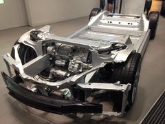 -TESLA 特斯拉(广州天环广场体验店)