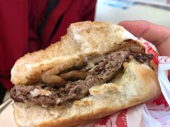 蘑菇牛肉汉堡-FATBURGER 特富客汉堡(外交公寓店)