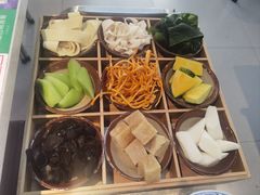 九宫格素菜-芈重山老火锅(广州首店)