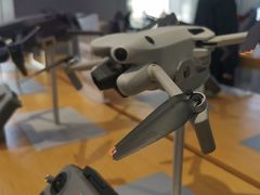 -DJI大疆(深圳华强北曼哈授权体验店)