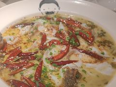 -江渔儿酸菜鱼(映月湖环宇城店)