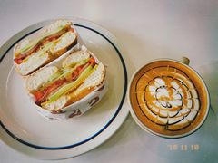 酒心巧克力摩卡-BIG BAGEL(永康路店)