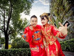点击看大图 -摩玛婚纱摄影(杭州店)