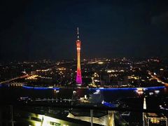 -广州柏悦酒店·悦吧·顶楼露天酒吧