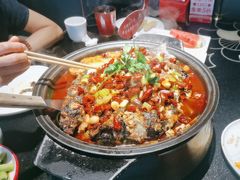 -辣尚瘾·烤鱼·新川菜(牡丹园直营店)
