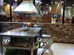 -马路牙子烧烤音乐酒馆(望京店)