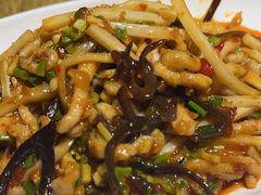 -渝信川菜 · 川味家常菜(长安店)