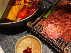 四季草本鸳鸯锅-盡膳口福跷脚牛肉火锅(北美新天地店)