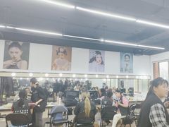 -吉田美学化妆美甲摄影培训(宁波校区)