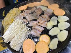 -海花锅盖烧烤店(怡馨家园店)