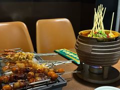 -曼听小寨海鲜烧烤·大连辣炒大王(盖州街店)