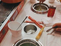 -龍歌自助小火锅(市南金茂湾店)