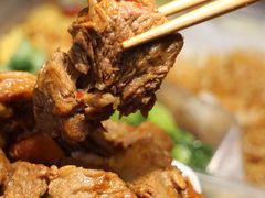 -同济大学本部学苑饮食广场