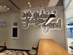 -肯德基(虹莘路店)