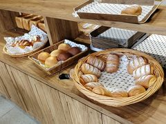 -沁屋面包店(人民东路店)