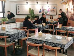 大堂-八两八金·莱芜特色炒鸡(市南漳浦路店)