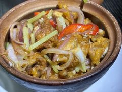 啫啫牛蛙煲-绿柠食堂(北外滩店)