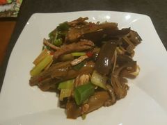 -马路边上·小海鲜烧烤(八一路店)