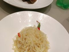 老坛酸萝卜脆蜇-红城阁·上海味道(四平路店)