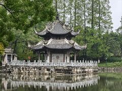 -习家池