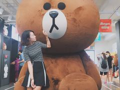 -LINE FRIENDS Garosu-gil Flagship Store