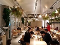 -老乡鸡(上海白玉兰广场店)