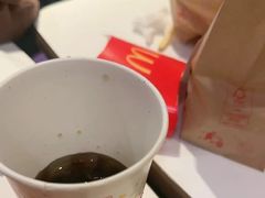 -麦当劳(广州新港东路第二分店)