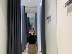-URBAN REVIVO(上海中庚漫游城店)