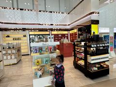 -王权免税店(普吉市区店)
