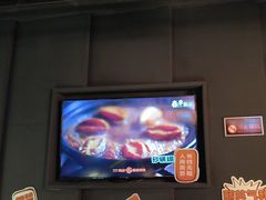 -鸣记脆皮烤鱼·海鲜烤鱼(三八广场店)