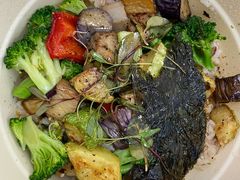 咖喱鸡肉西兰花沙拉-HELLO 27 意面·沙拉·帕尼尼