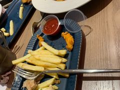 -必胜客(上海华谊新所店)