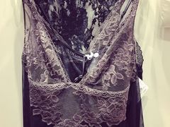 -塞拉瓦莱名品奥特莱斯