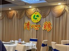 -渔意楼·驰名沙田乳鸽(五羊旗舰店)