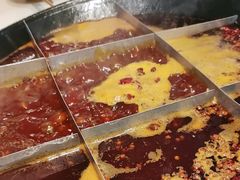 -岗上渣渣老火锅(两路口店)