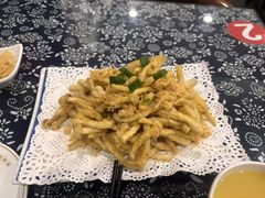 -八两八金·莱芜特色炒鸡(市南漳浦路店)