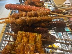 -烤满分·东北烧烤(首经贸店)