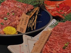 -山川小町·极番烧肉(新地假日广场店)